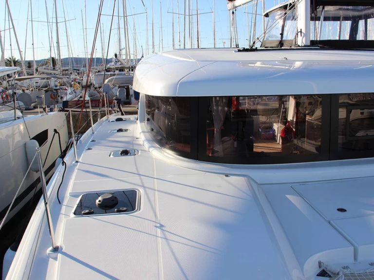 Vermietung Katamaran Lagoon mit Führerschein