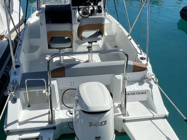 YachtCharter in Antibes - Bénéteau Flyer 6 SUNdeck auf SamBoat