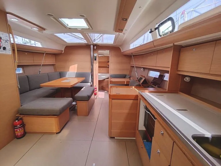 Segelboot mit oder ohne Skipper Dufour mieten in Álimos