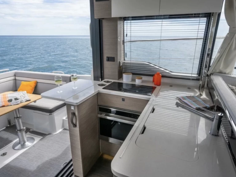 Motorboot mit oder ohne Skipper Orion mieten in Mandelieu-la-Napoule