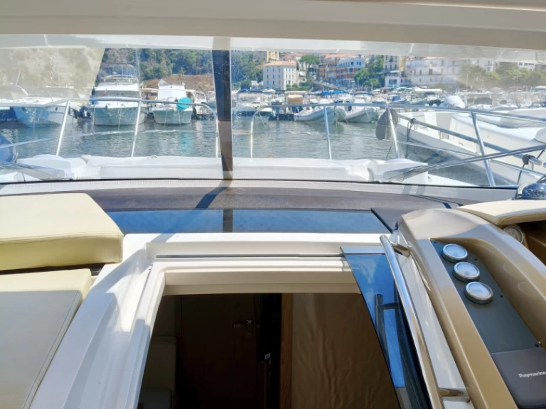 Motorboot mieten in Neapel - Sessa Marine C38