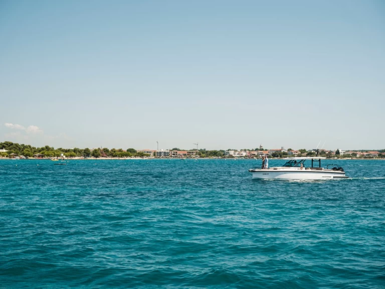 Boot mieten Zaton günstig Axopar 37 Sun-Top