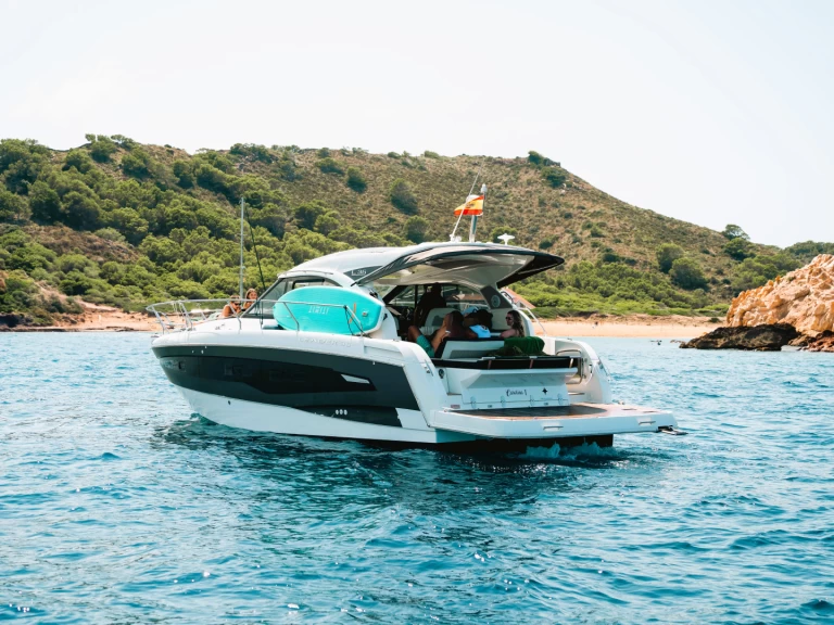 YachtCharter in Fornells - Jeanneau Leader 36 auf SamBoat