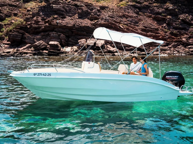 Vermietung Motorboot Marine mit Führerschein