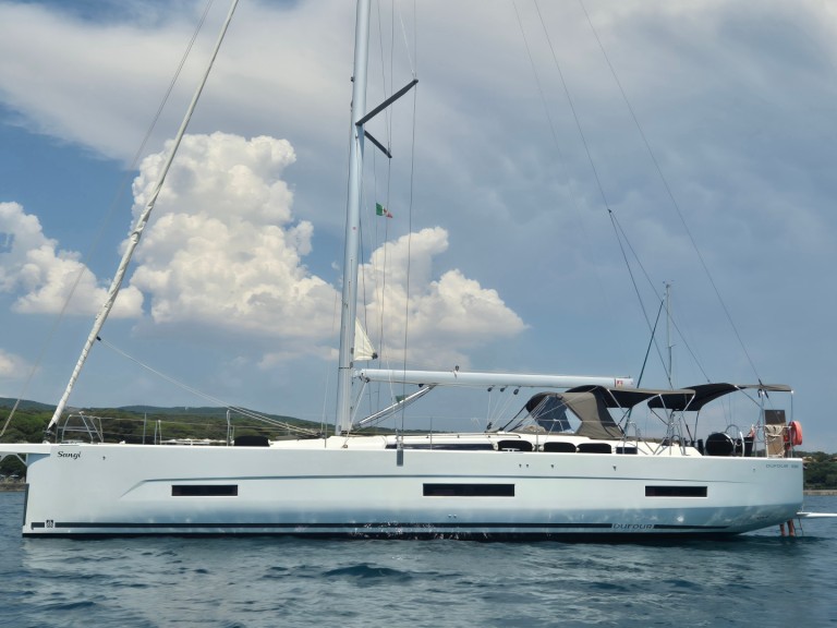 Boot mieten Castiglioncello günstig Dufour 530