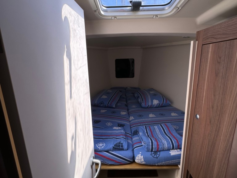 Dehler Varianta 44 mieten Castiglioncello