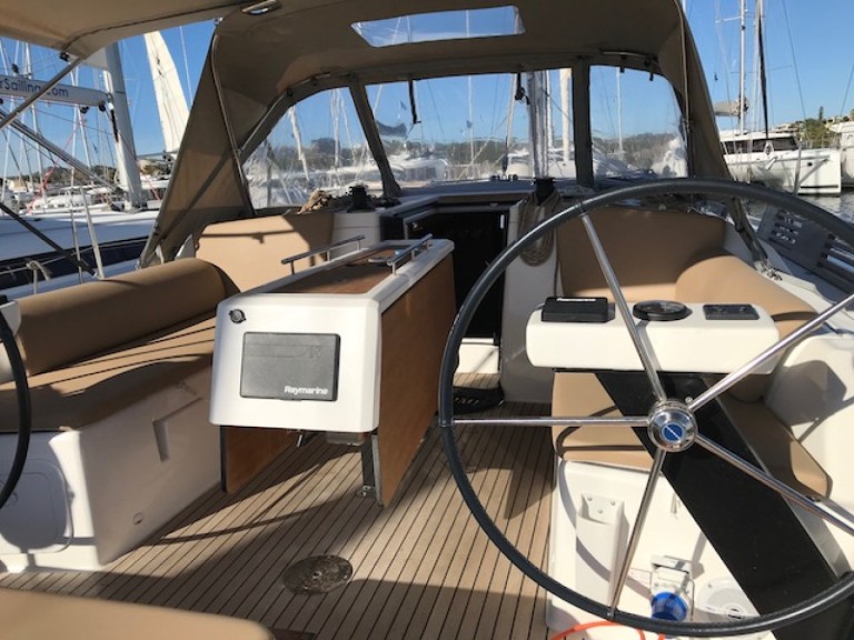 Bootsverleih Dufour Dufour 390 Grand Large Rhodos Samboat