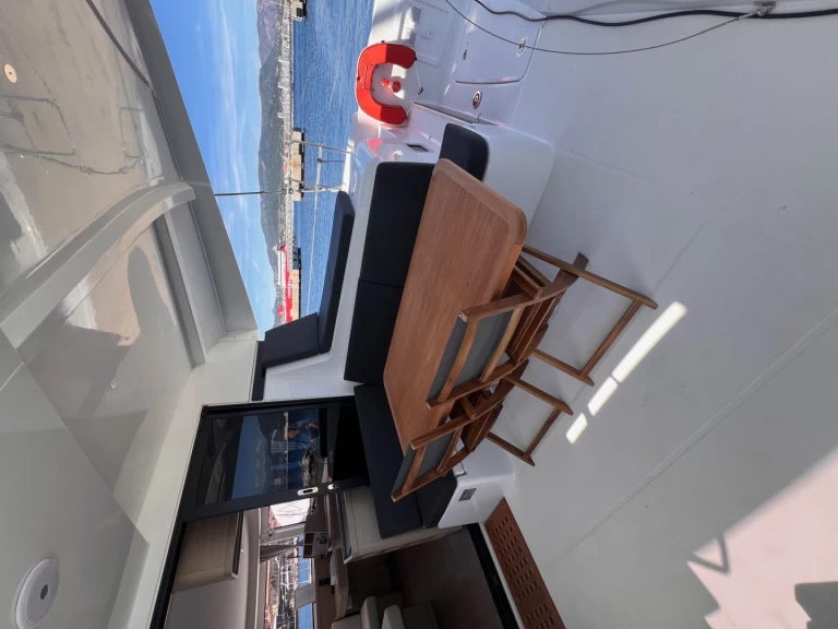 Ein Lagoon Lagoon 42 mieten in Ajaccio