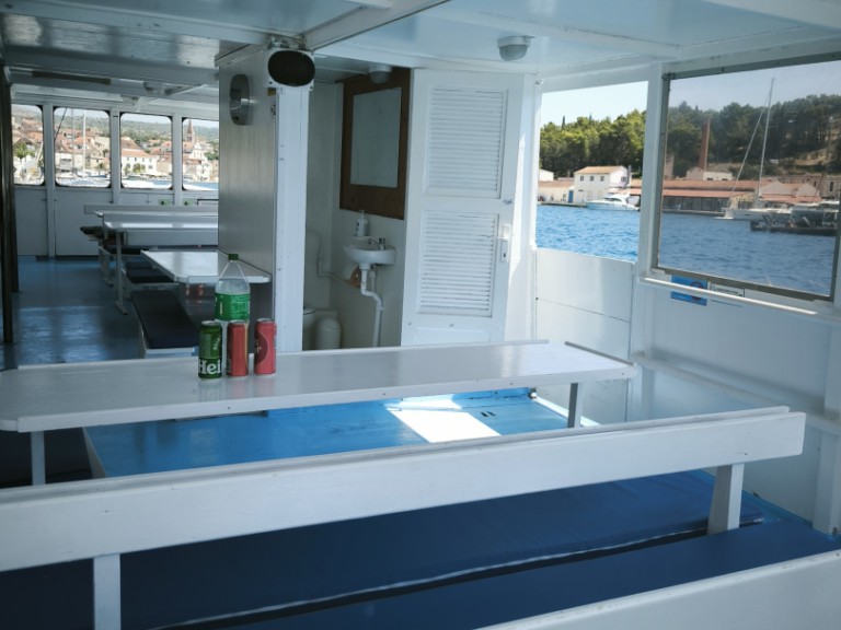 Katamaran mieten in Split zum besten Preis