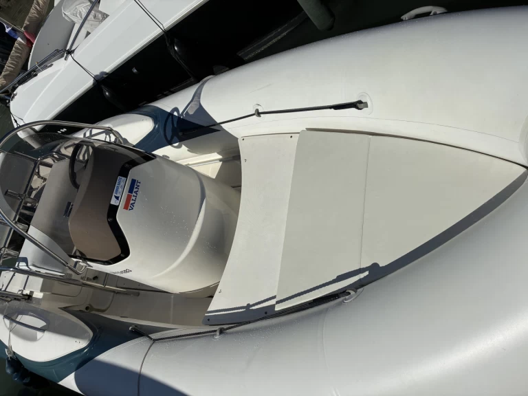 Schlauchboot mit oder ohne Skipper Valiant mieten in Le Pouliguen