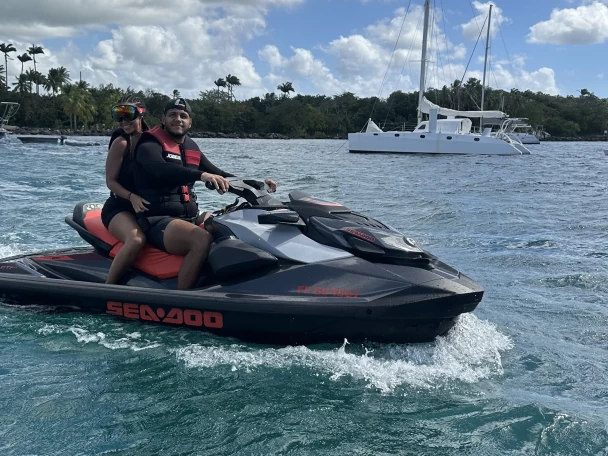 Vermietung Jetski Sea-Doo mit Führerschein