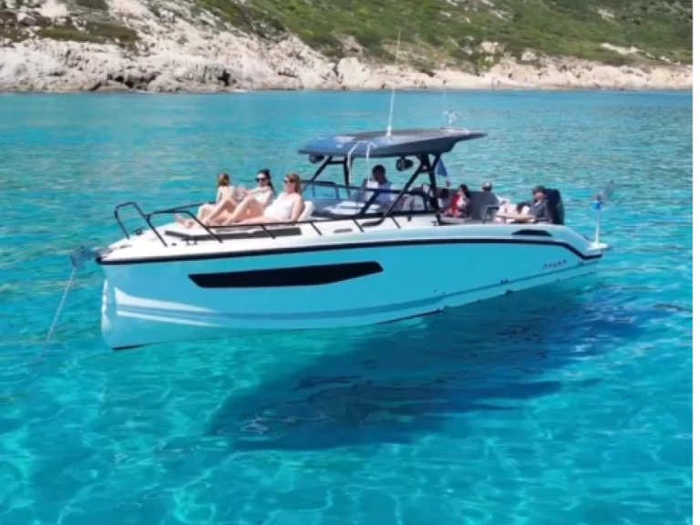 Navan S30 mieten Nizza