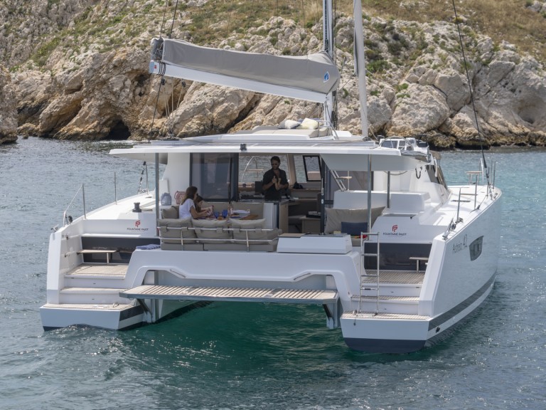 Katamaran mieten in Marseille - Fountaine Pajot Astrea 42
