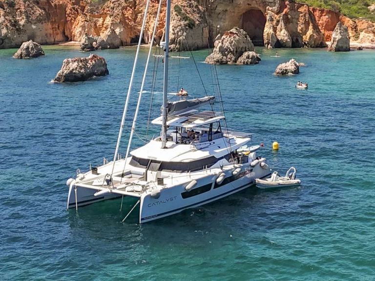 Fountaine Pajot CATALYST mieten Bahamas
