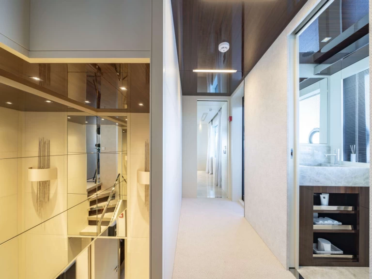 Boot mieten El Toro günstig ELYSIUM I