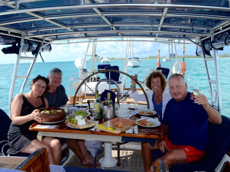 Bootsverleih W.I. Crealock THE DOVE Antigua Samboat