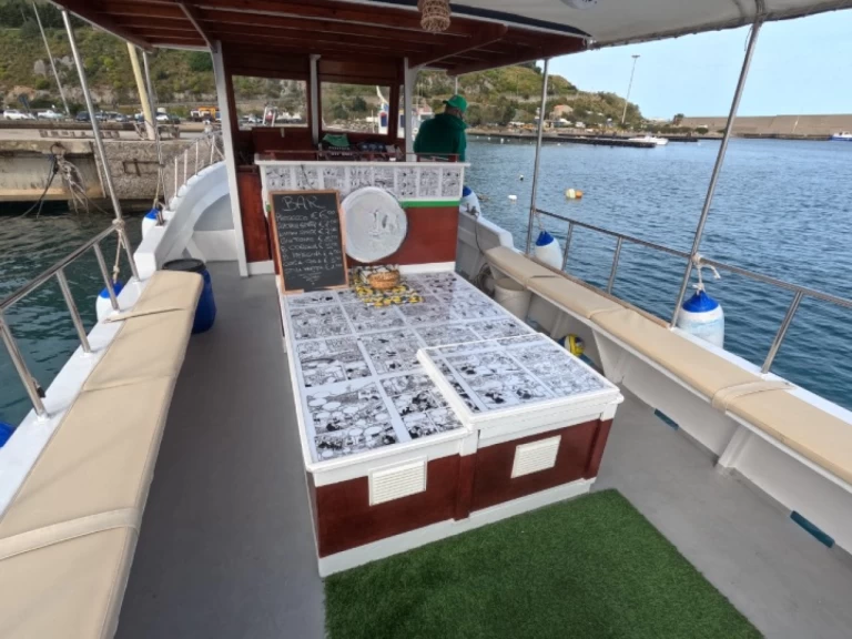 Motorboot mieten in Cefalù zum besten Preis