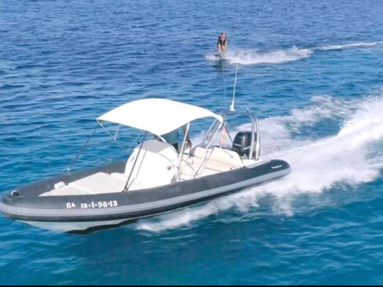 Weihai Roughneck mieten Ibiza Town