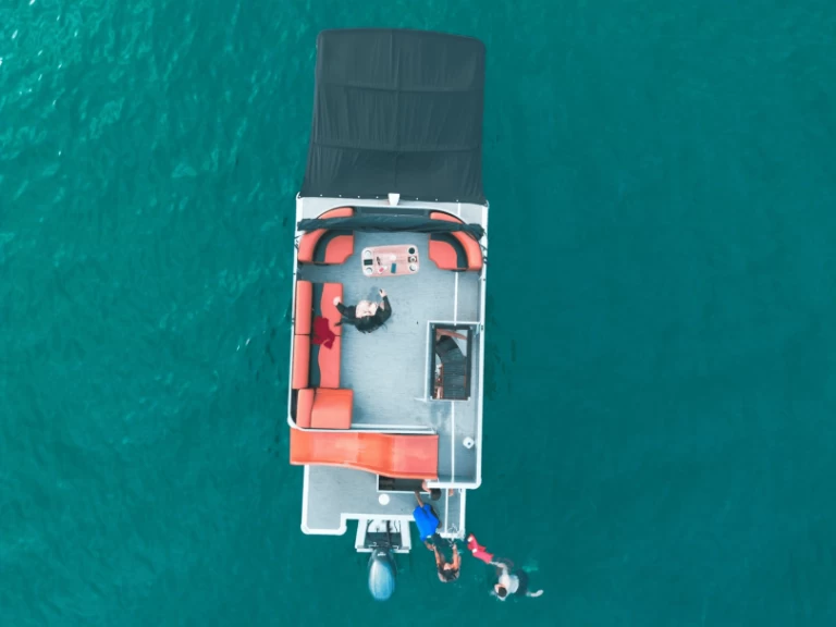 Vermietung Yacht Custom Made mit Führerschein