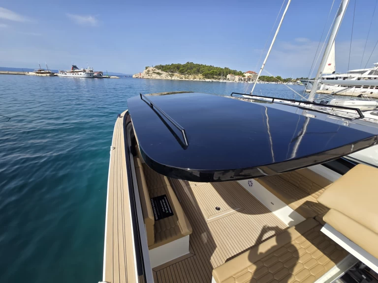 Bootsverleih Felix 37 Felix 37 Makarska Samboat