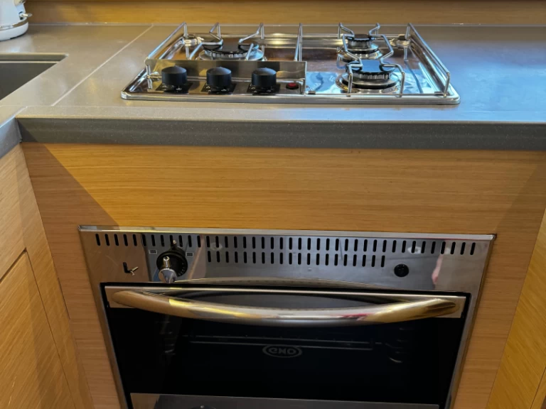 Boot mieten Rogoznica günstig Lagoon 450 F