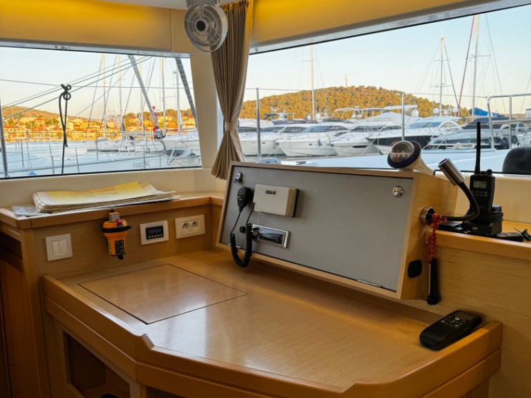 YachtCharter in Rogoznica - Lagoon Lagoon 450 F auf SamBoat