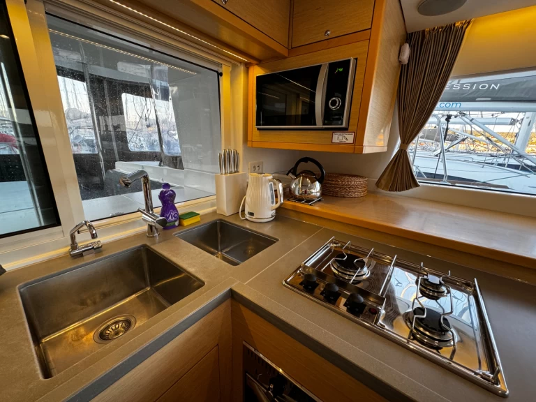 Ein Lagoon Lagoon 450 F mieten in Rogoznica