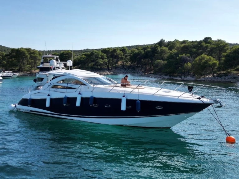 Motorboot mit oder ohne Skipper Sunseeker mieten in Rogoznica