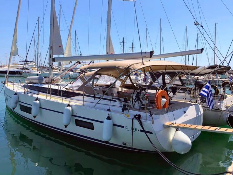 Ein Bavaria Bavaria C45 mieten in Paros (Insel)