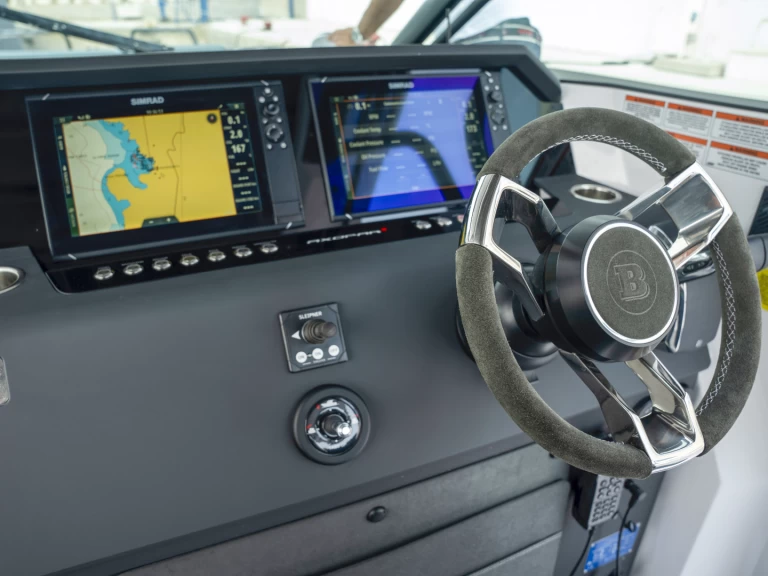 Motorboot mit oder ohne Skipper Axopar mieten in Lavrion