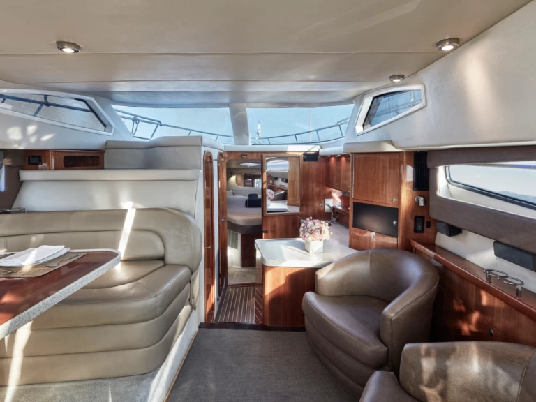 Bootsverleih Régal Commodore 4260 Lavrion Samboat