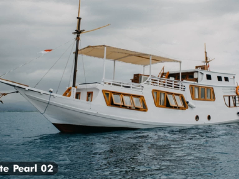 YachtCharter in Labuan Bajo - White Pearl 02 Phinisi Boat auf SamBoat