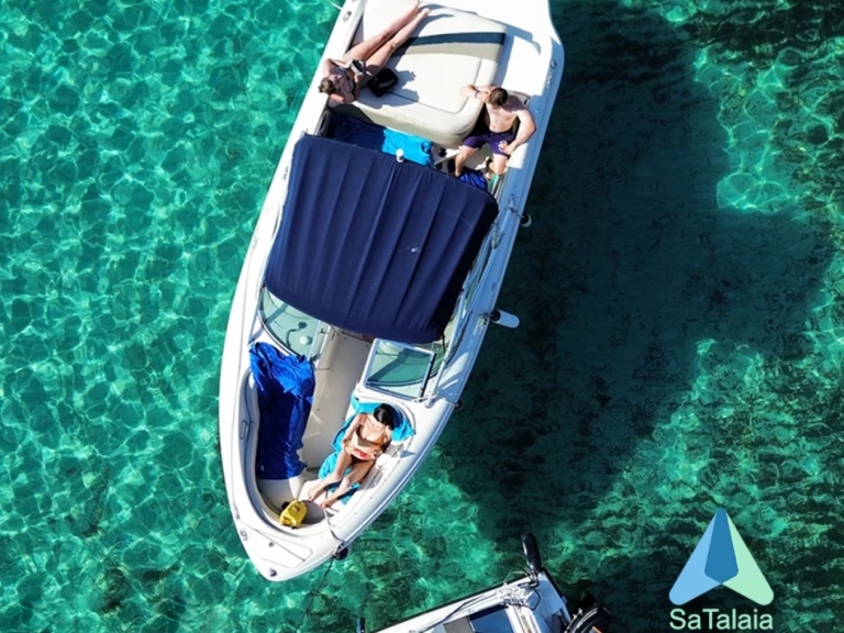 Ein Sea Ray Sea Ray 220 Select mieten in Sant Antoni de Portmany