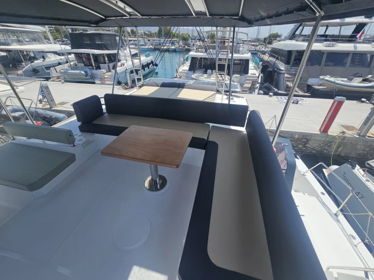 Katamaran mit oder ohne Skipper Bali mieten in Álimos