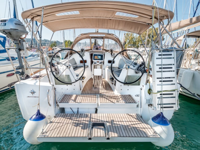 Jeanneau Sun Odyssey 349 mieten Gouviá