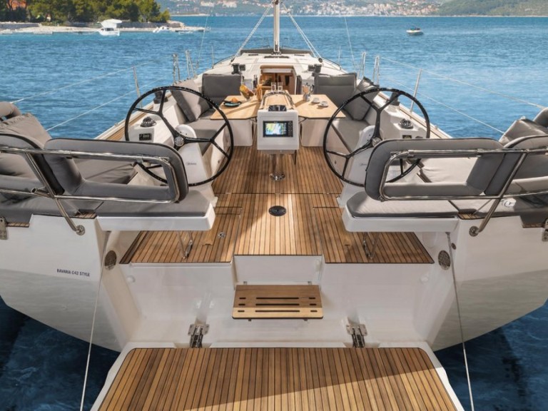YachtCharter in Gouviá - Bavaria Bavaria C42 auf SamBoat