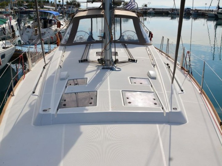 Boot mieten Gouviá günstig Oceanis 45
