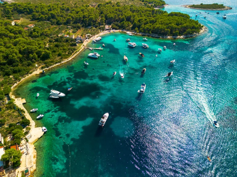 Ris Marine 850 Luxury mieten Split