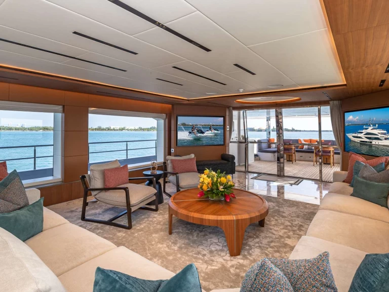 Ein Gulf Craft - Majesty Yachts RISING DAWN mieten in San Diego