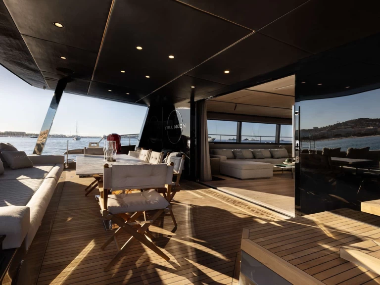 Ein Moon Yacht Arctic Moon mieten in Exuma District