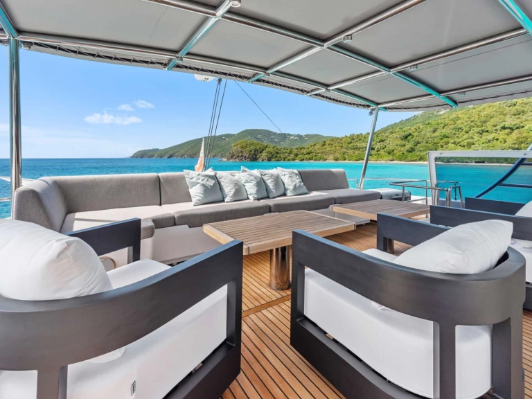 Vermietung Yacht Sunreef mit Führerschein