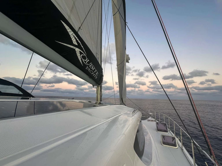 Ein Xquisite Yachts STELLA BLUE mieten in U.S. Jungferninseln