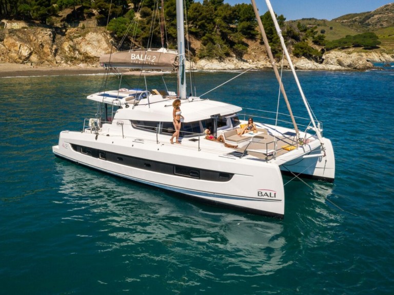 Vermietung Katamaran Bali Catamarans mit Führerschein