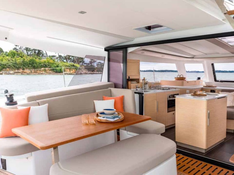 Katamaran mieten in Trogir - Fountaine Pajot Fountaine Pajot FP 41 Quatuor 4