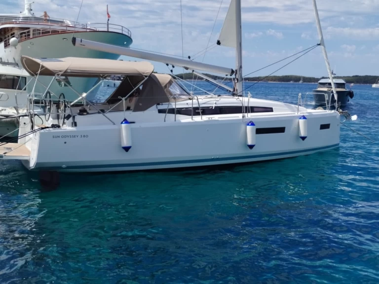 Boot mieten Dubrovnik günstig Sun Odyssey 380