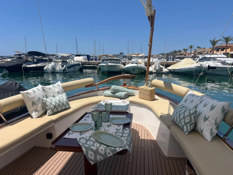 Motorboot mit oder ohne Skipper Medvolt Marine mieten in Portals Nous