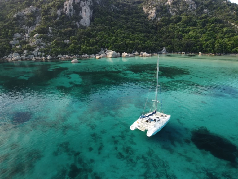 Katamaran mit oder ohne Skipper Fountaine Pajot mieten in Baie de San Ciprianu