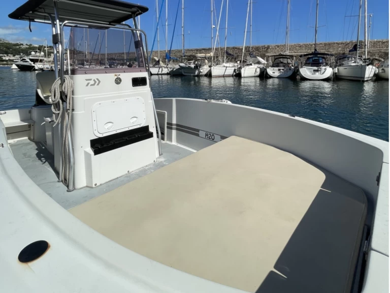 Ein Four Winns Quest 207 mieten in Mandelieu-la-Napoule