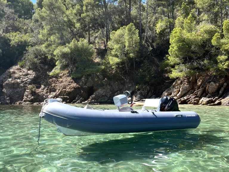 Schlauchboot mieten in Le Lavandou - Four SEAS  RIB ALU 360