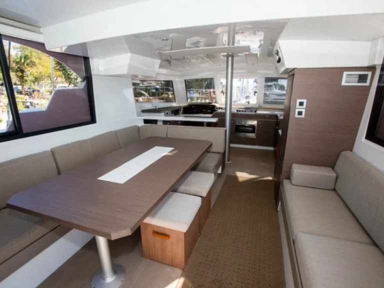 Katamaran mit oder ohne Skipper Bali Catamarans mieten in Lefkáda